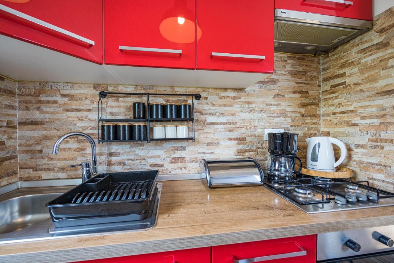 Apartament Studio Apartman Marly Pula Zewnętrze zdjęcie