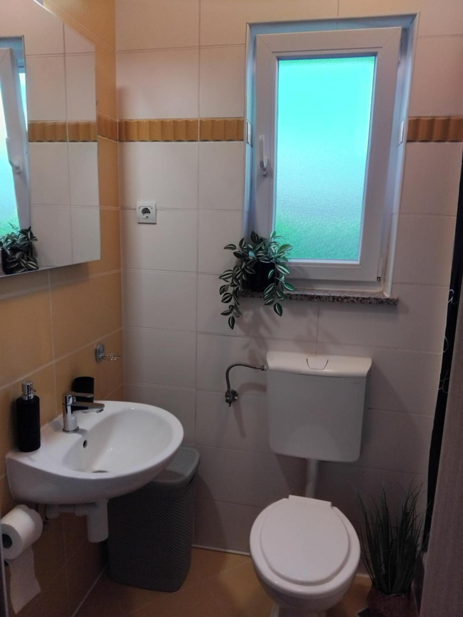 Apartament Studio Apartman Marly Pula Zewnętrze zdjęcie